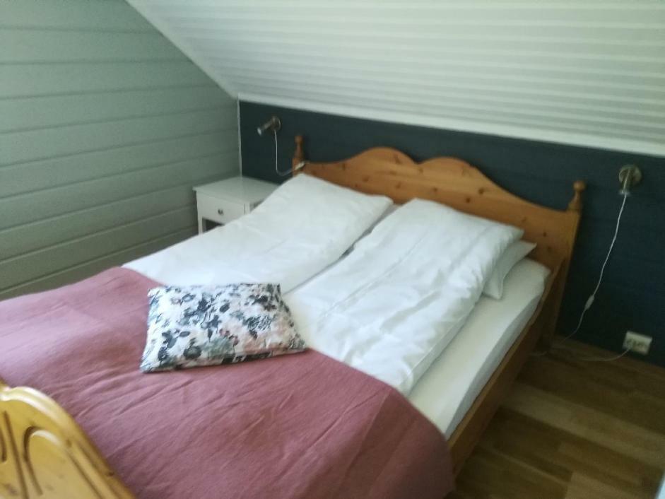 Hesthaug Gard Apartment Eidsdal Bagian luar foto